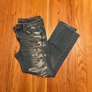 American Eagle Outfitters Distressed Blue Jeans